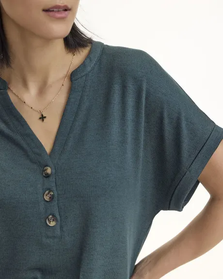 Extended-Sleeve Tee with Split Neckline