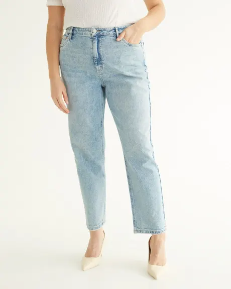 Jean à jambe fuselée et taille haute - Le Mom Jeans - Petite