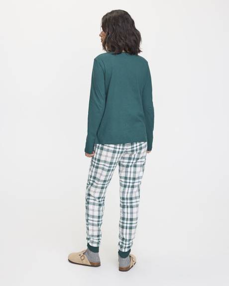 Long-Sleeve Top and Flannel Jogger Pyjama Set