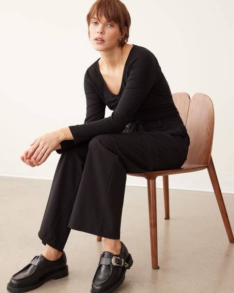 Straight-Leg High-Rise Cargo Pant - Curvy Fit - The Timeless