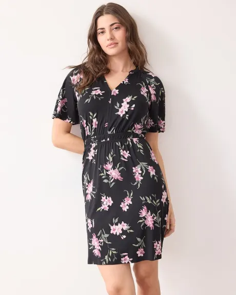 Short-Raglan-Sleeve Split-Neck Dress