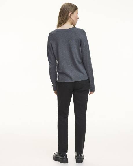 Long-Sleeve V-Neck Cardigan - R Essentials