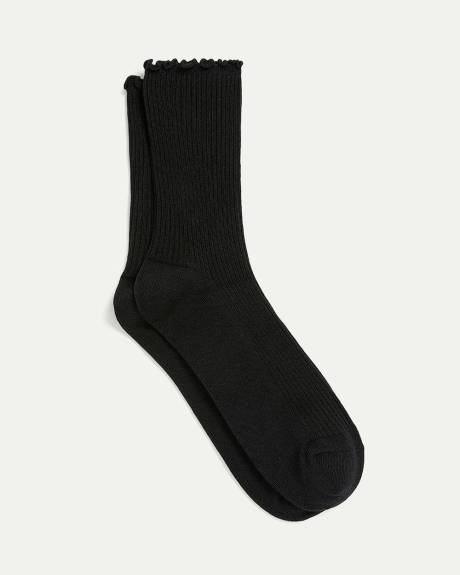 Textured-Knit Crew Socks with Ruffled Hems