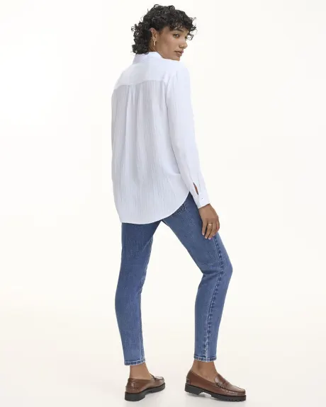 Long-Sleeve Buttoned-Down Textured Blouse with Chest Pocket