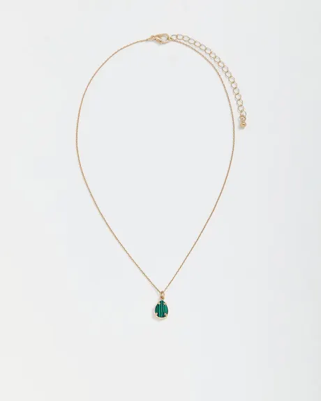 Short Necklace with Malachite Teardrop Pendant