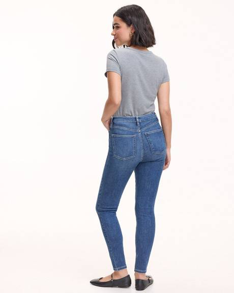 Skinny-Leg High-Rise Jean - The Signature (R)