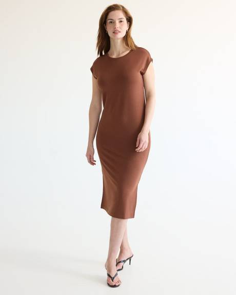 Extended-Sleeve Crew-Neck Midi Dress