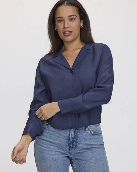 Long-Sleeve Buttoned-Down Blouse with Notch Collar