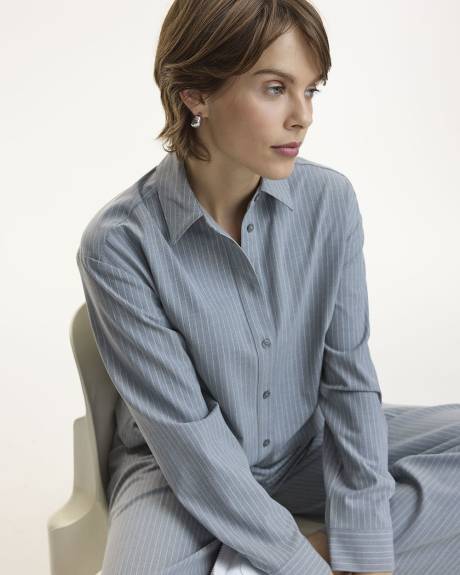 Long-Sleeve Buttoned-Down Blouse with Shirt Collar