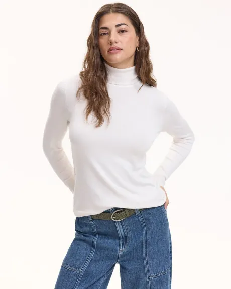 Long-Sleeve Turtleneck Tee - R Essentials