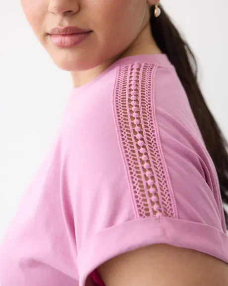 Extended-Sleeve Crew-Neck Tee with Crochet Details