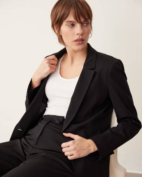 Structured Blazer - The Classic Stretch