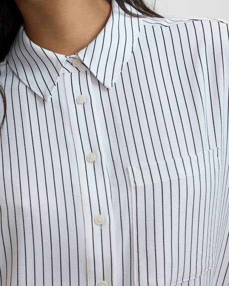 Long-Sleeve Buttoned-Down Blouse with Chest Pocket