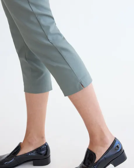 Pantalon capri à jambe étroite et taille haute - L'Iconique (MD)