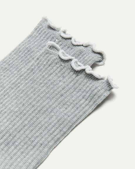 Textured-Knit Crew Socks with Ruffled Hems