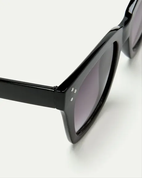 Square Frame Sunglasses