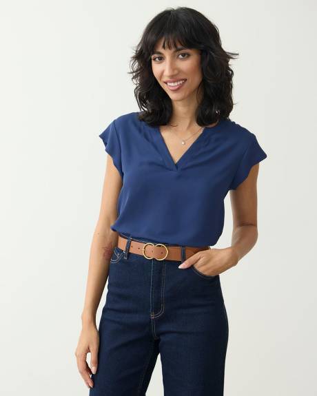 Blouse à manches très courtes et encolure fendue - R Essentials