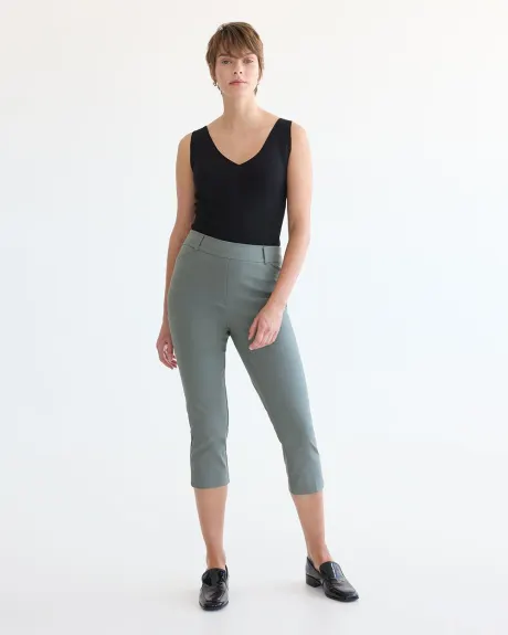 Pantalon capri à jambe étroite et taille haute - L'Iconique (MD)