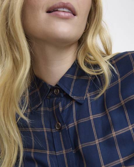 Long-Sleeve Plaid Blouse with Chest Pocket