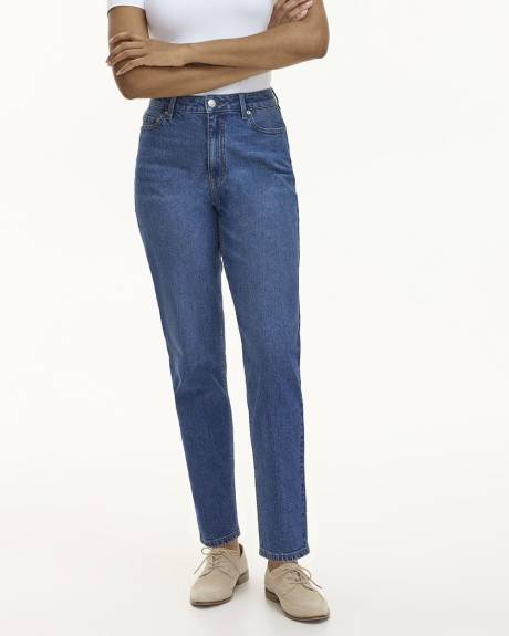 Jean à jambe fuselée et taille haute - Le Mom Jeans