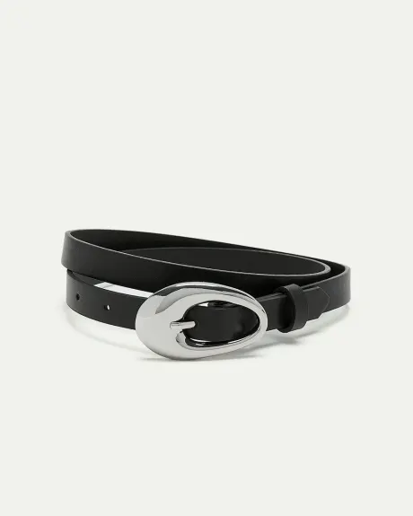 Ceinture étroite en faux cuir avec boucle bulle