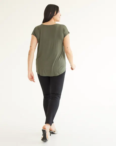 Extended-Sleeve V-Neck Tunic