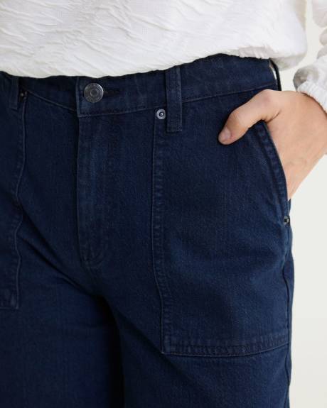 Jean à taille mi-haute et jambe droite avec poches utilitaires - Petite