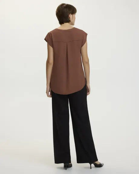 Blouse à manches très courtes et encolure fendue - R Essentials