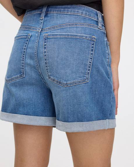 Short en jean à taille mi-haute à ourlet roulé