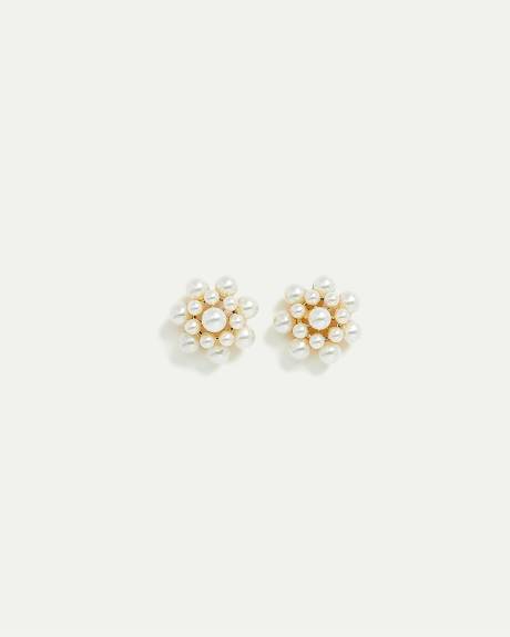 Boucles d'oreilles avec fleurs en perles