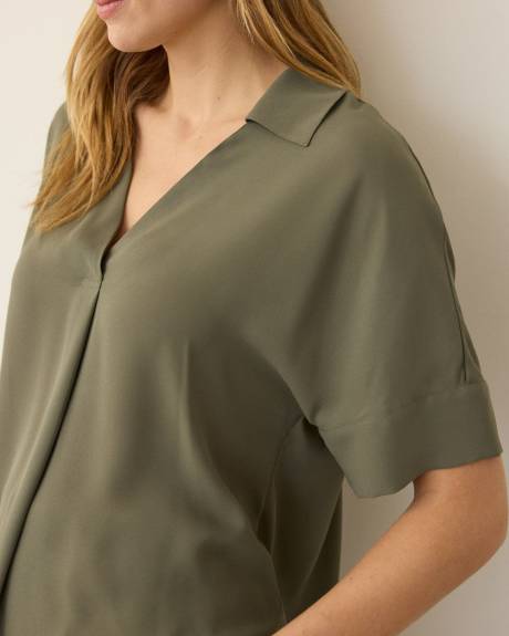 Blouse ample à manches courtes et colo Polo