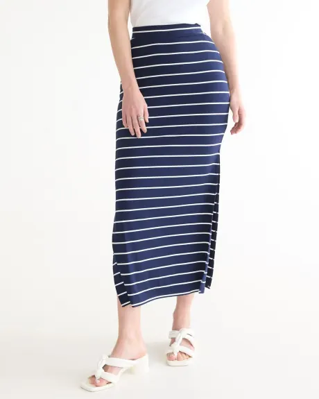 Pull-On Maxi Skirt with Side Slit