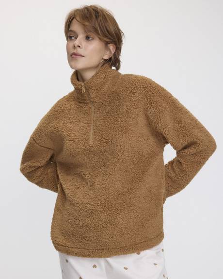 Long-Sleeve Mock-Neck Sherpa Pullover with Half-Zip