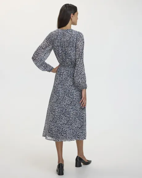 Robe midi à manches longues et col V