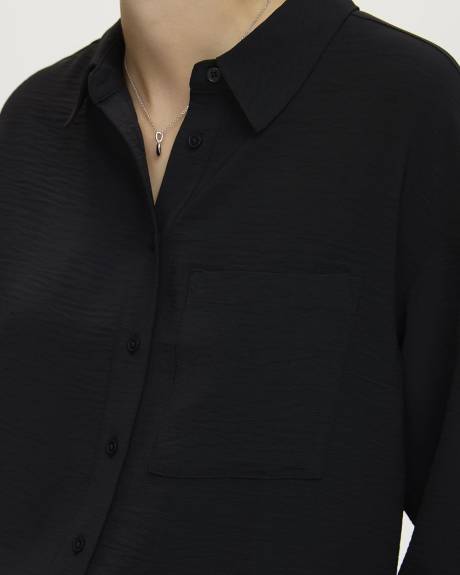 Long-Sleeve Buttoned-Down Blouse with Chest Pocket