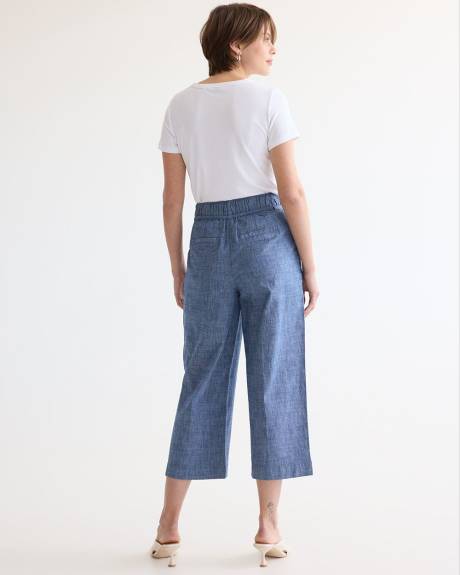 Wide-Leg Cropped Chambray Pant