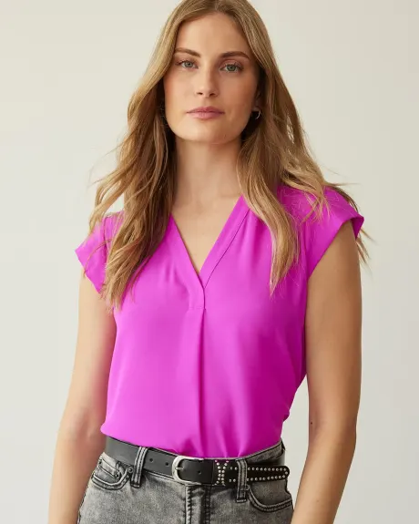 Cap-Sleeve Blouse with V Neckline, R Essentials