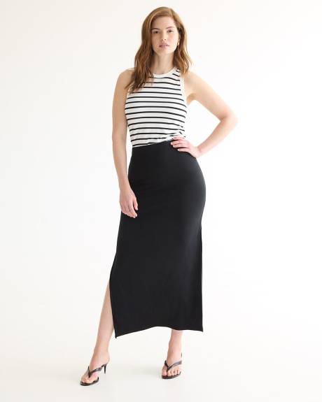 Pull-On Maxi Skirt with Side Slit