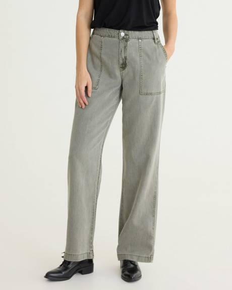 Straight-Leg Mid-Rise Utility Pant