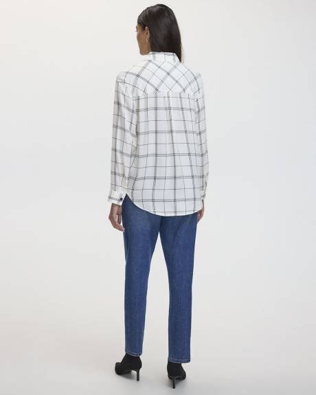 Long-Sleeve Plaid Blouse with Chest Pocket