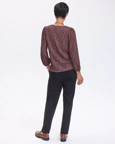 3/4-Sleeve V-Neck Textured Knit Blouse