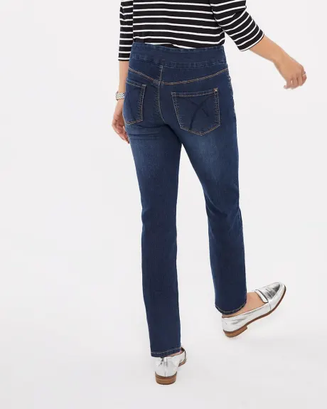 Straight Leg Jeans - The Comfort