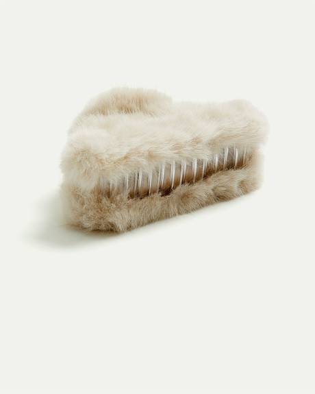 Medium Faux Fur Hair Clip