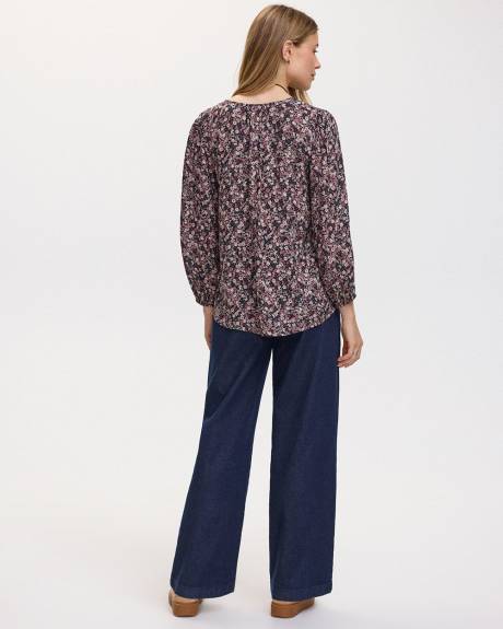 Blouse à manches 3/4 et col V