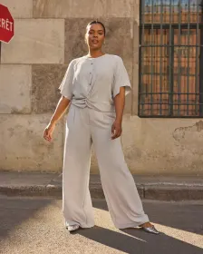 Short-Sleeve Blouse with Twisted Detail