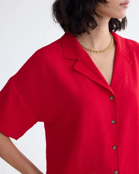 Short-Sleeve Buttoned-Down Blouse