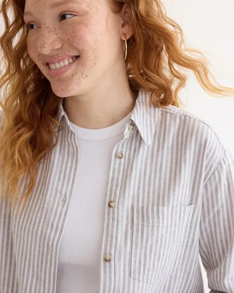 Long-Sleeve Buttoned-Down Linen Blouse