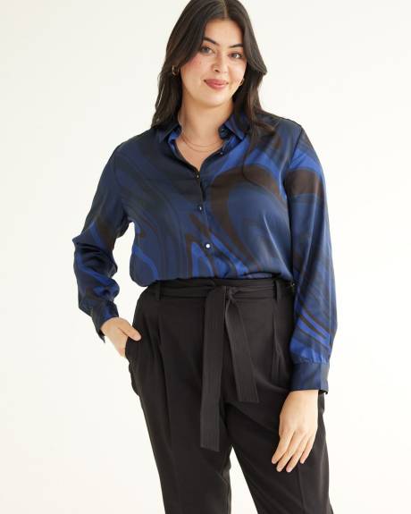 Long-Sleeve Buttoned-Down Satin Blouse