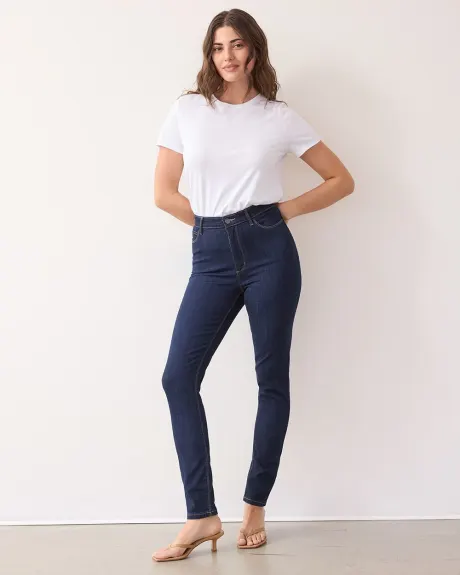 Skinny-Leg High-Rise Jean - The Signature (R) - Curvy Fit