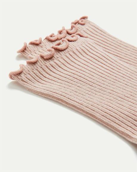 Textured-Knit Crew Socks with Ruffled Hems